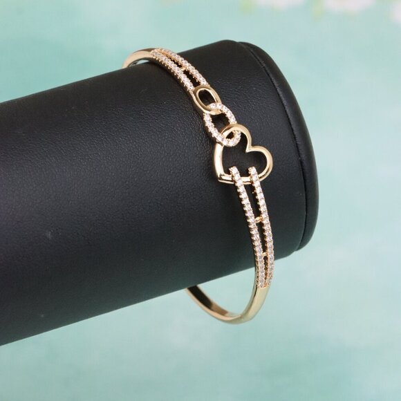 Romantic Rose Gold Heart Link Bangle with Crystal Detailing, XPBL0570 - Picture 5 of 12